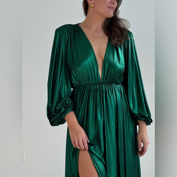 Bronx and Banco XL Zoe Emerald Green Gown *No Belt